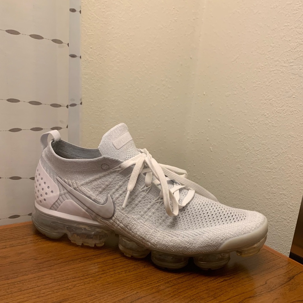 Nike Vapormax Flyknit men’s shoes 2018